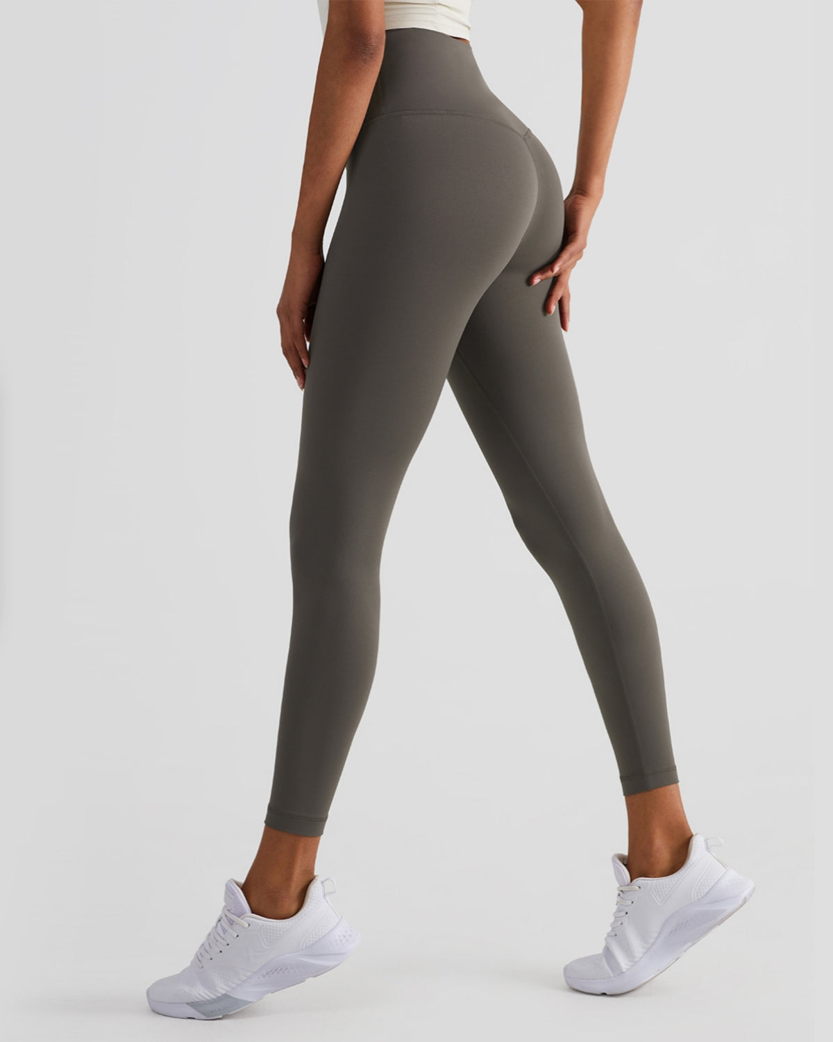 Seamless High-Rise 7/8 Length Leggings, Inseam 25'', Brown Collection