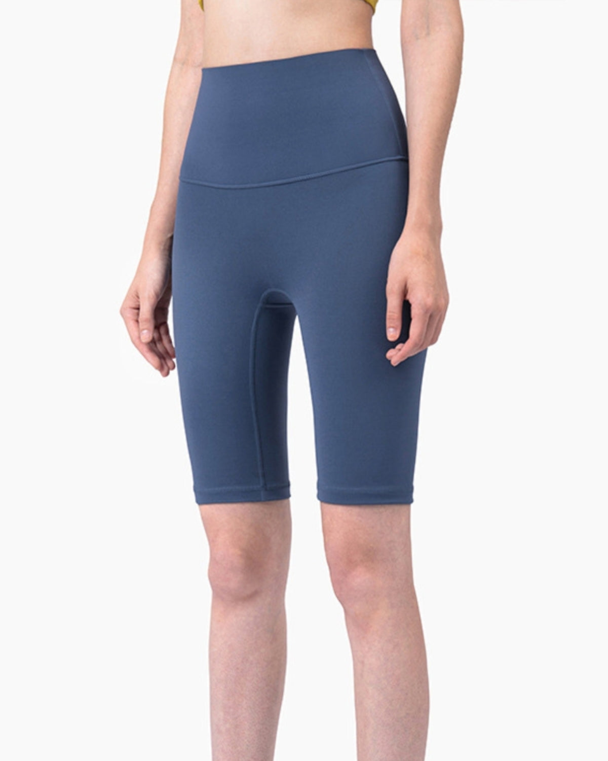 Seamless High-Rise Short 8'', Blue Collection